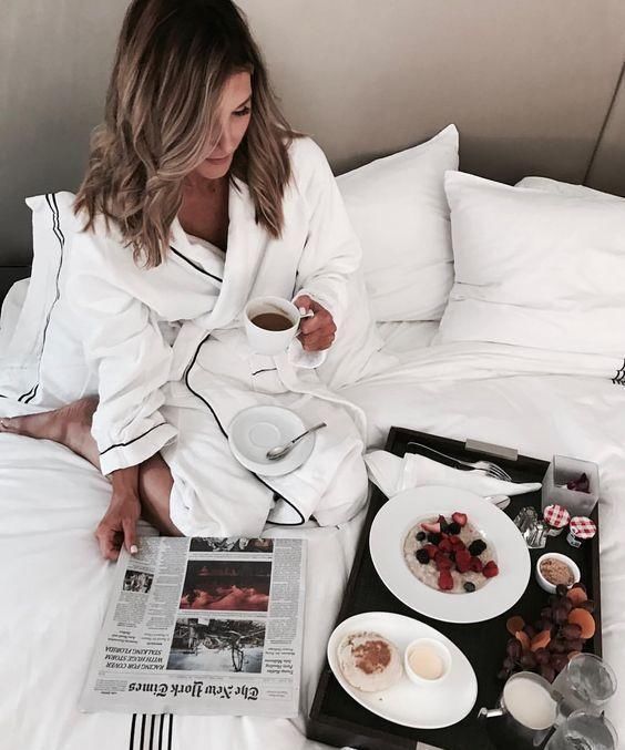 时尚|居家工作也要保持美美的5种时尚舒适居家工作穿搭