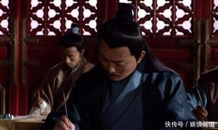 樵夫|樵夫出一上联:小犬无知,敢入深山寻虎豹;神童下联千古绝对!