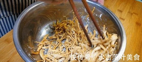 脂肪含量|才知道,鸡胸肉还可以这样炒,味道麻辣,口感焦香,越吃越想吃!