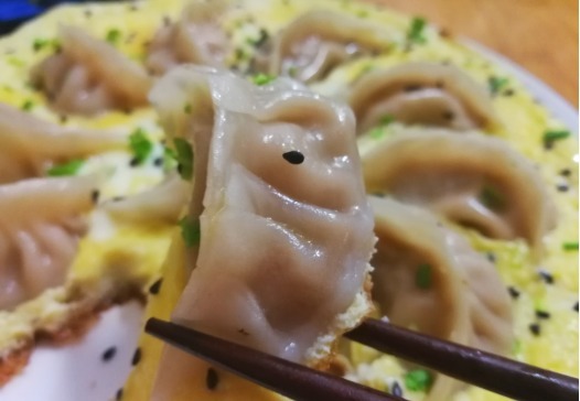 吃法|饺子别再水煮,这种吃法端上桌,孩子吃得更香,简单营养一看就会