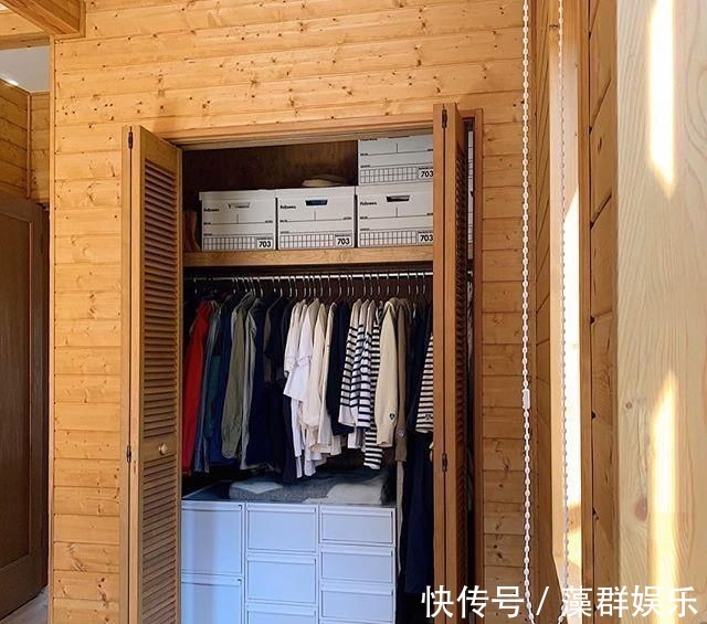 木屋|日本一家4口卖掉市区60㎡小房,搬到郊区住木屋!将生活过成电影