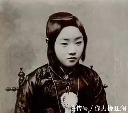 周总理@她一生迷倒5位总统,归隐后,周总理亲自请她出山,死后葬于八宝!