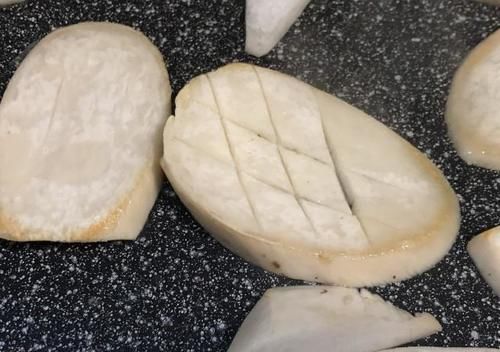 四月不吃肉也要吃這菜，補鈣促發育，孩子吃它健腦益智，頭腦聰明