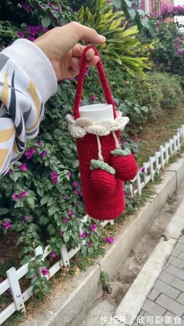 小坊|超炫酷！这种下雨天，没一双妈妈勾的凉鞋真不能叫时髦…