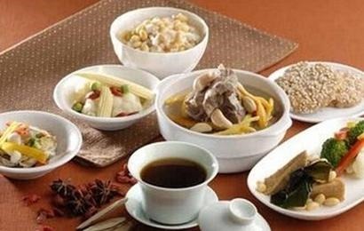 小兰|产妇生完孩子,婆婆照顾月子特别好,可是满月之后却见红