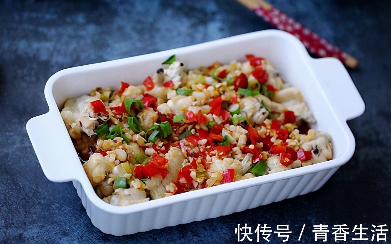 剁椒|美食推荐:剁椒鸡腿,啤酒大虾,夹沙肉的做法