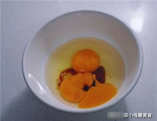 补充蛋白质|豆角加它炒，是儿时下饭菜，口感嫩滑脆嫩，百吃不腻，从小吃到大