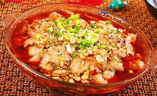 吃草鱼的最佳做法，鱼肉鲜香滑嫩、开胃下饭又解馋、吃一次就上瘾