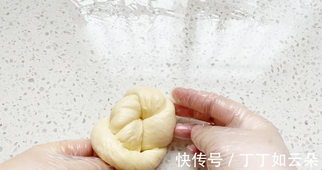 布料|吃了几十年面食，这种特色美食还是第一次吃，制作方法太绝了！