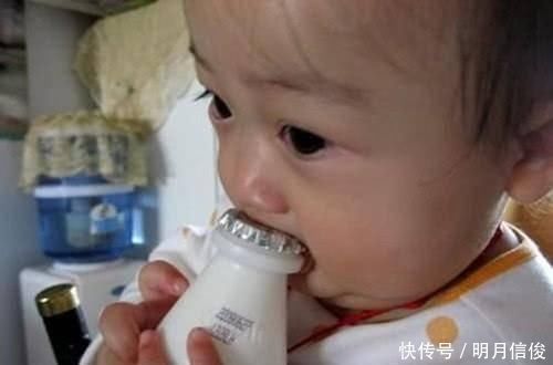 蓉蓉|7岁女娃停止发育，身高定格在1米4，医生这些食物孩子不能沾