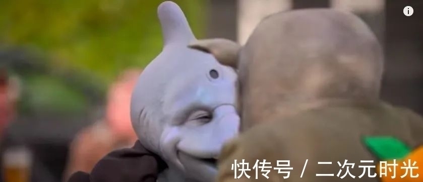 相亲节目|网飞新出狂野相亲节目,嘉宾全部打扮成性感野兽,不看脸只谈爱