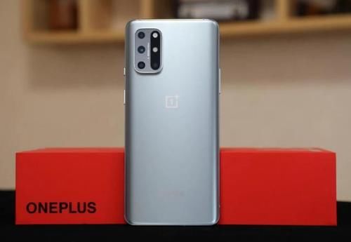 一加|一加8T对比华为mate40,价格便宜1600元,配置却更好