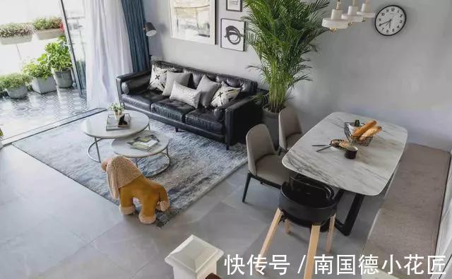 阳台|老公花31万装140平复式新房,客厅不放电视,说有利于孩子成长!