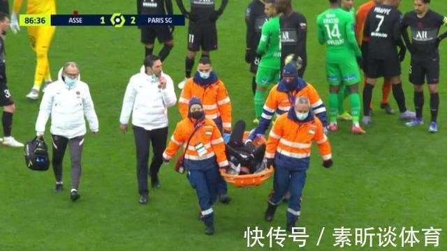 马尔基尼奥斯|内马尔重伤退场,脚踝变形90度,赛季或提前报销,波叔:很担心
