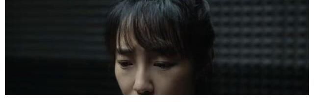 “多喝热水”成救命暗号，《门锁》揭开独居女性残酷生存现状