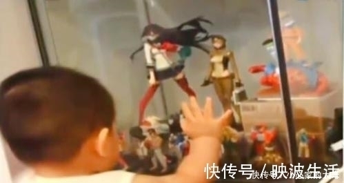 孩子|熊孩子被宅男打成骨折,只因手办被玩坏,网友:真的至于吗?