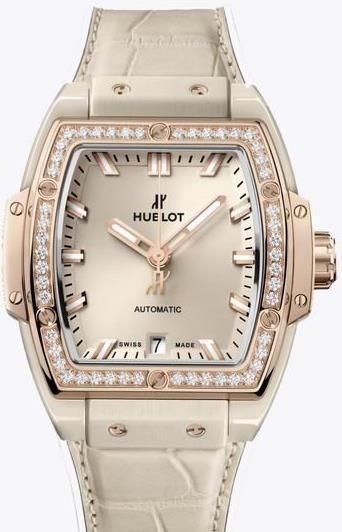 时间的新质感：当手表遇上立异材质