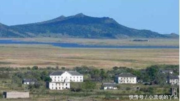 我国东北有个村子,和祖国分离35年,面对大海却不能触碰它