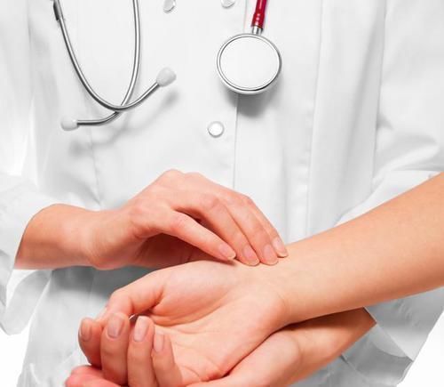 长期失眠|一到晚上就失眠?老大夫:开水泡1物,白天喝两碗,晚上倒头就睡