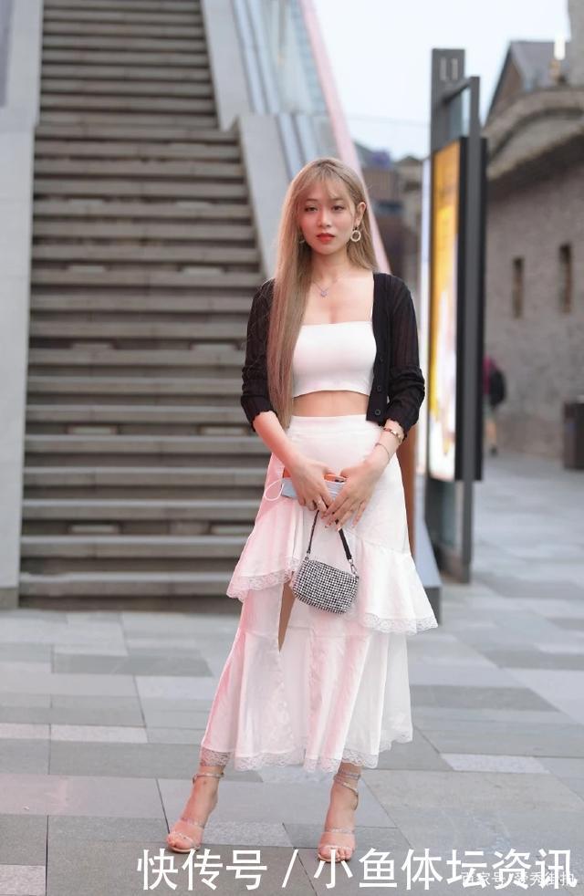 白色|高高瘦瘦的白色长裙美女