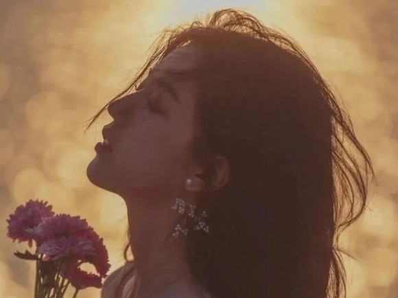 扎丸子头 男生最讨厌的“4发型”,女生千万别乱剪,否则脱单都是走后门