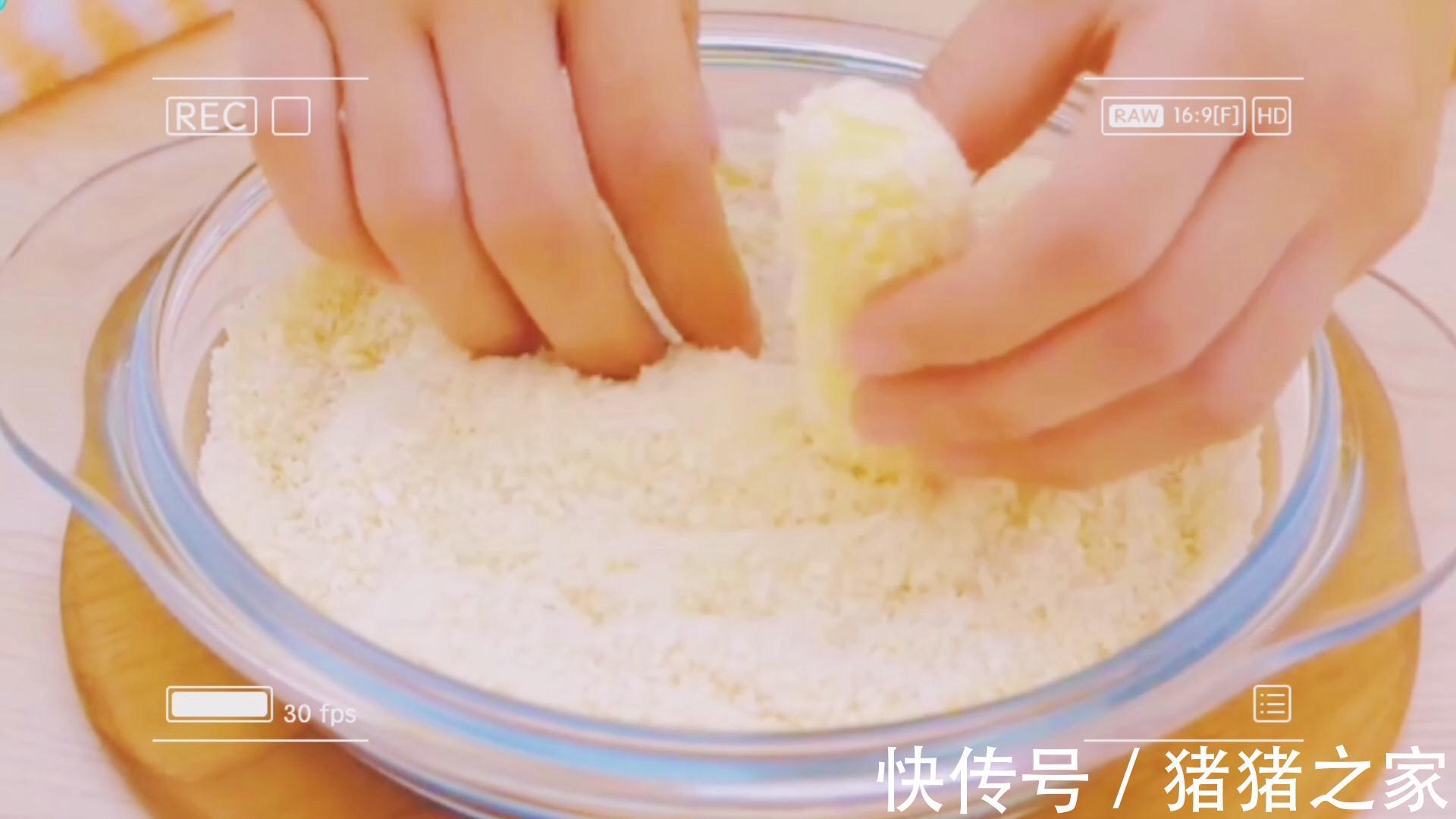 土豆奶酪条|又香又软的土豆奶酪条就制作完成了,还可拉丝哦!你喜欢吗?
