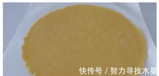 面皮|一个芒果两张面皮，教你在家做芒果派，甜蜜香浓大人小孩都爱！