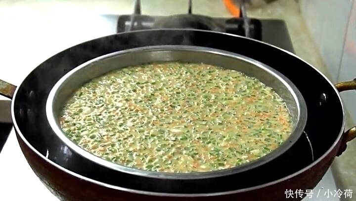 入秋后遇到此菜我从不手软,再贵也要买,做成小饼,好吃又营养