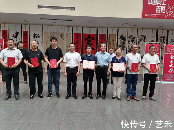 王永琴|王永琴书法作品——行云流水 挥毫落笔如云烟