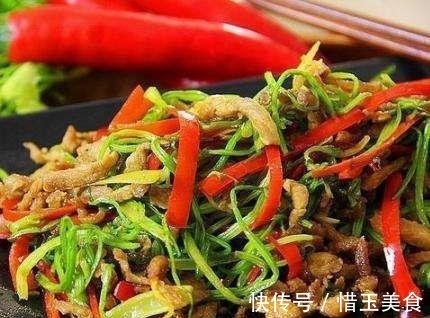 家人都喜欢的几道家常菜,简单易做,味道浓郁一点不输饭店