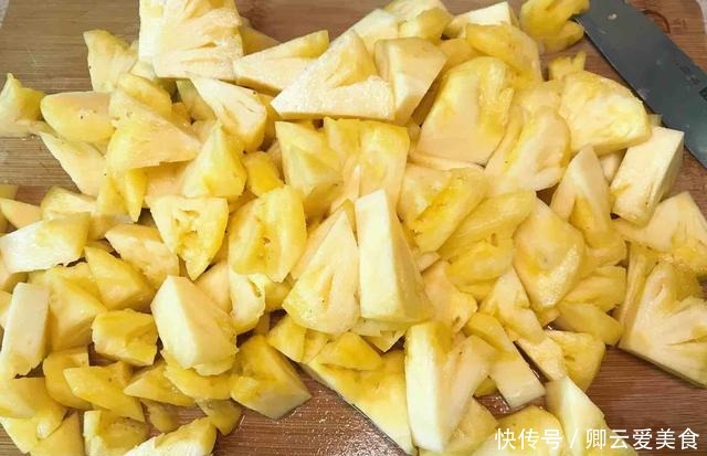 它是天然“褪黑素”,50岁姑姑经常吃它不长斑,皮肤好不显老