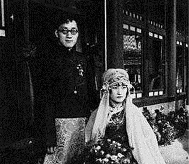 徐志摩|陆小曼临终前希望能和徐志摩合葬,但是却被徐志摩之子拒绝,这是为何?