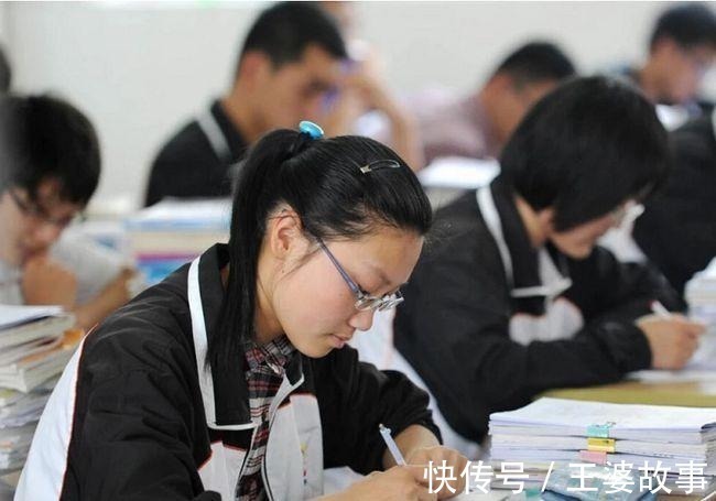 文科@文科生和理科生谁才是国家的“基石”文科生就真的没用吗