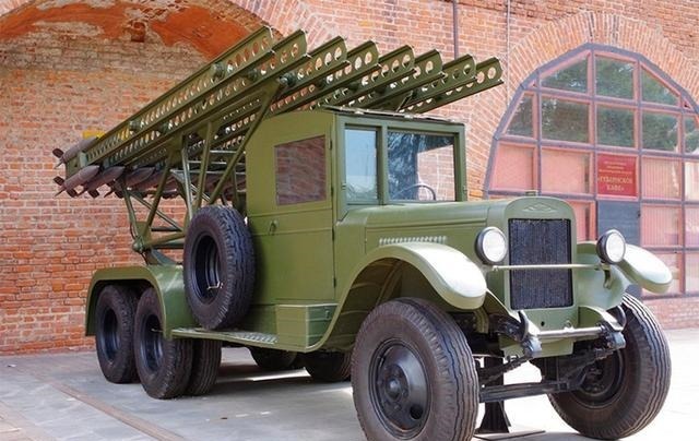 苏联|斯大林的管风琴,苏军的战争利器,生产了1万门的喀秋莎火箭炮