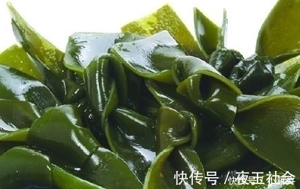 泡海带时，直接用水泡就“废”了，跟着我做，海带干净无腥味