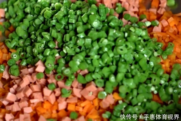 豆角|做豆角饼时,不要加一滴水,加点鸡蛋,口感暄软又营养,全家都爱