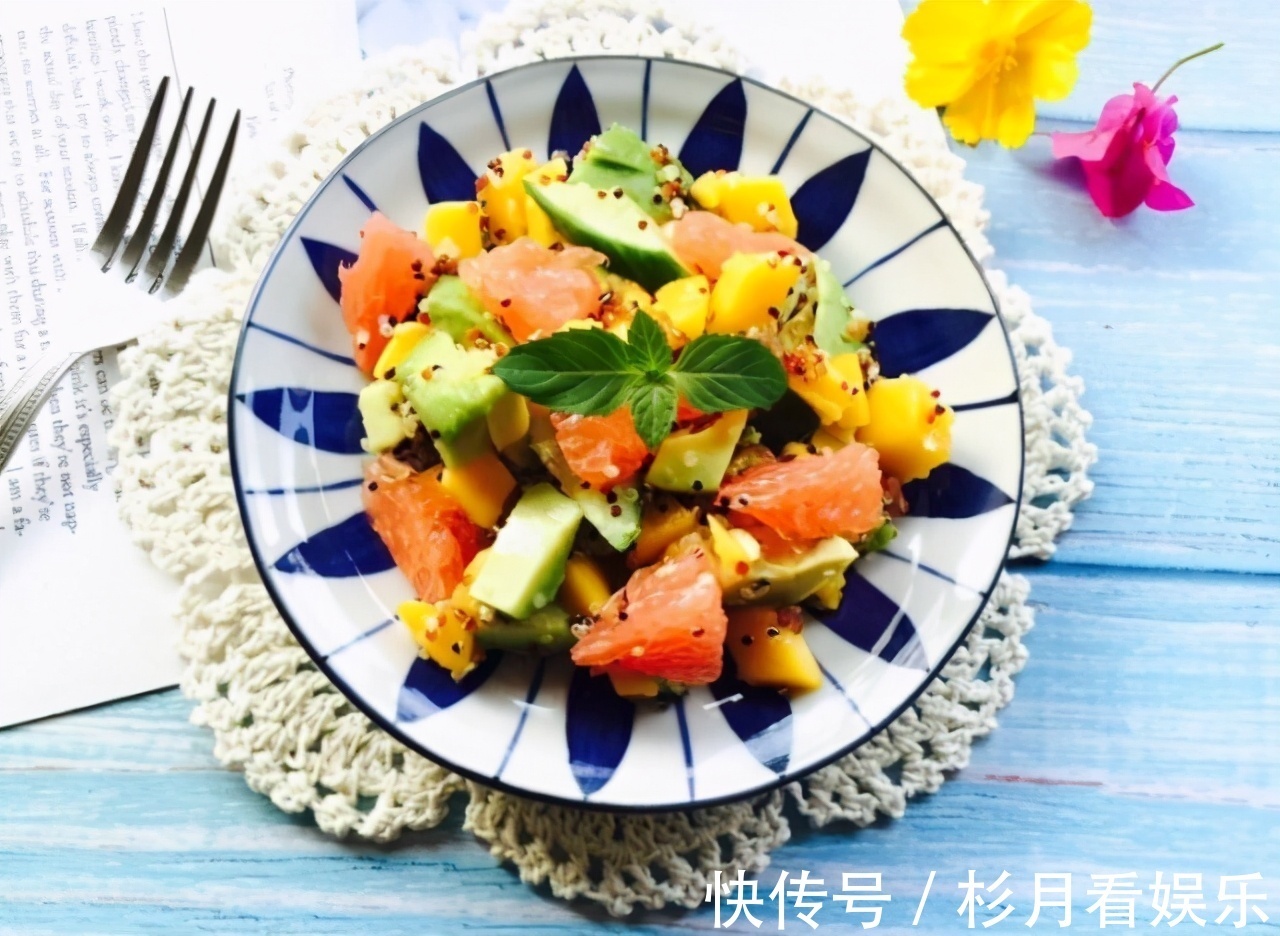牛油果|健身减脂期吃什么牛油果三色藜麦沙拉，好吃又不胖