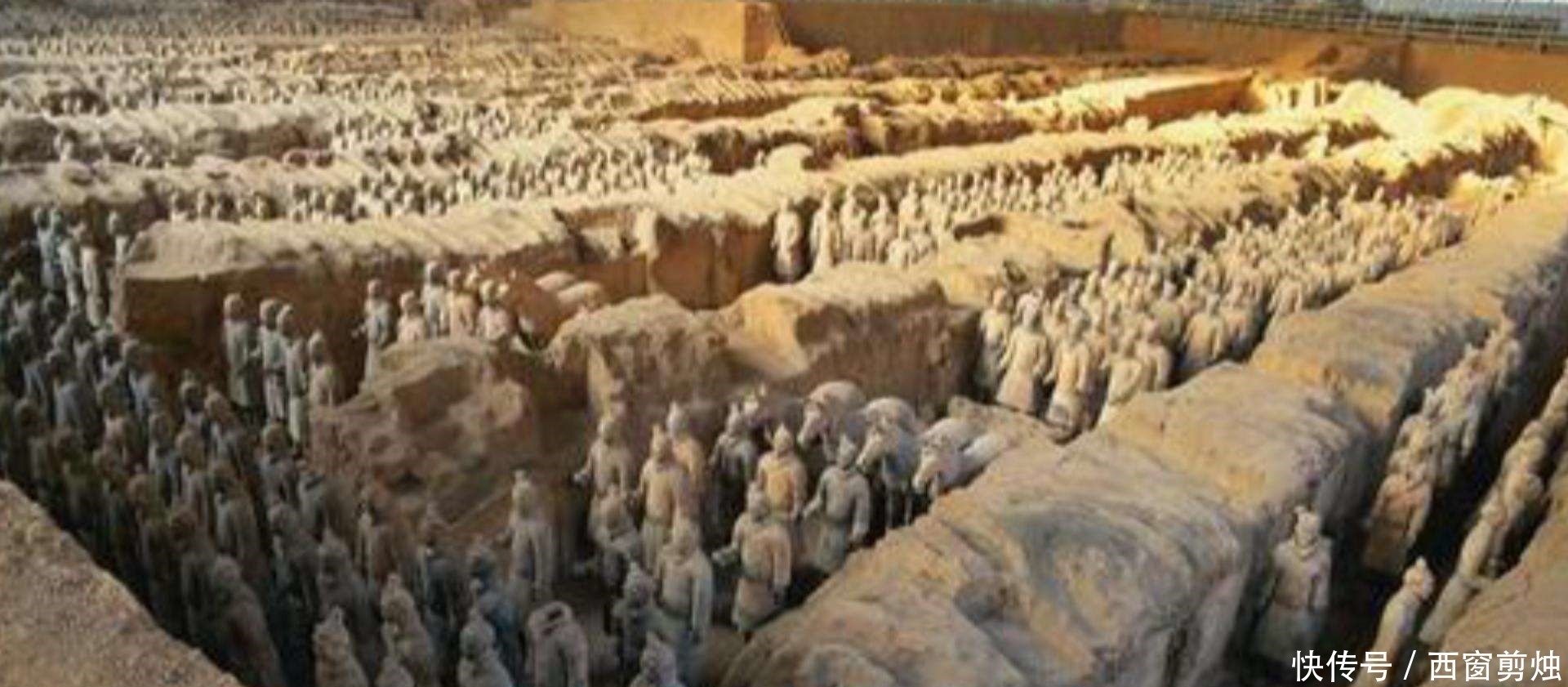 盗墓贼#专家挖开一座古墓,发现已被盗12次,墓主人 头颅被劈一半很残忍!