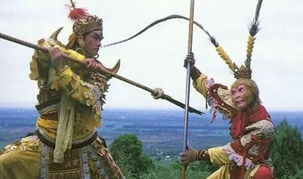 孙悟空|二郎神擒下孙悟空后,为何不对花果山斩草除根你看山中有谁镇守