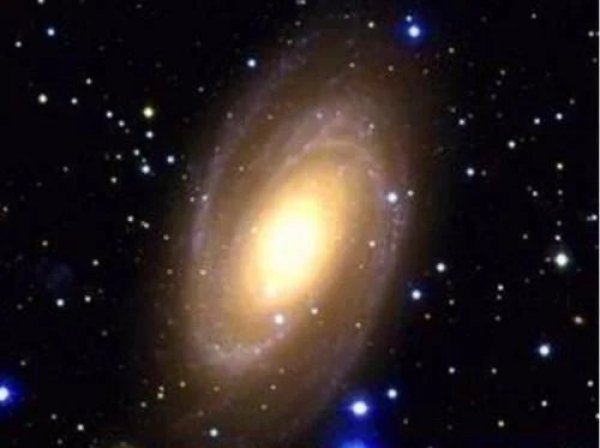 粒子 当原子放大千万倍,一个奇幻的微观世界,出现在了我们的眼前