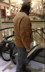 |搞笑GIF趣图：果然是软妹子