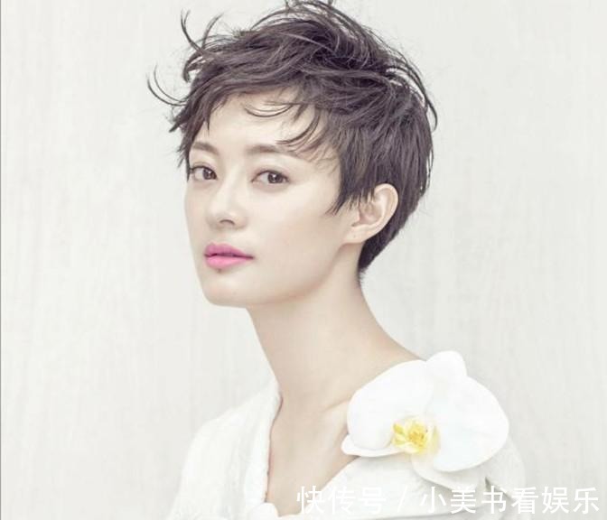 减龄|女人过了50岁尽量别留长发、烫卷发！推荐这3款发型，太减龄