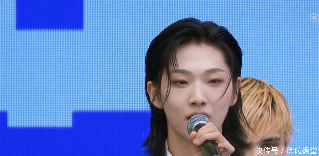 《创造营2021》首轮淘汰惹争议,周深鼓励蒋敦豪,胡烨韬不放弃!