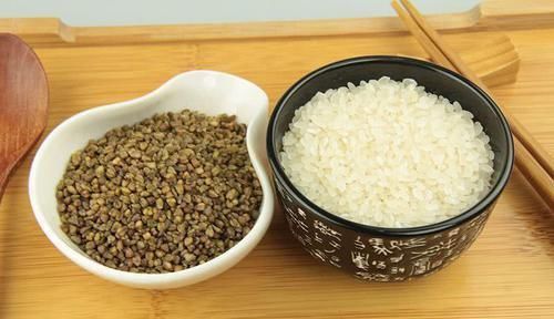 芳香甙|失眠别再傻傻的吃药了, 睡前吃点“它”, 保你一觉睡到大天亮