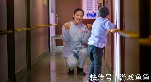 小儿脑瘫|2岁宝宝走路不稳,摇摇晃晃?警惕发育畸形,早发现早治疗!