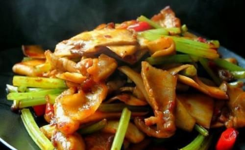 推荐几道家常菜，荤素兼具，家人很喜欢，宴客亲朋也不错