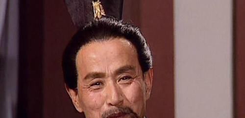 并未|刘备被赶出小沛，吕布并未出面，派出的是张辽和一支特殊的军队