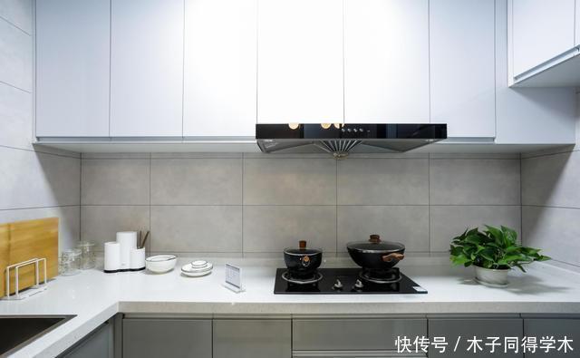 格子|厨房7个设计很失败,看似高大上,其实“中看不中用”