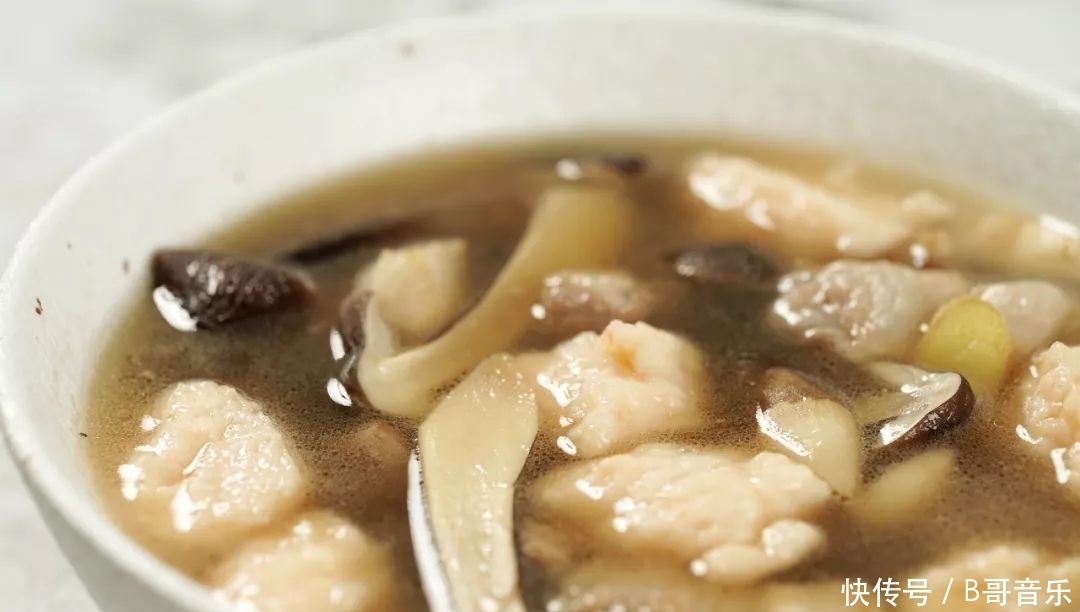 连喝三碗都不够!这锅汤到底有多鲜?