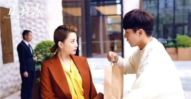 小舍得钟老师骂子悠惹众怒,扮演者曾是表演教师,出演过正青春